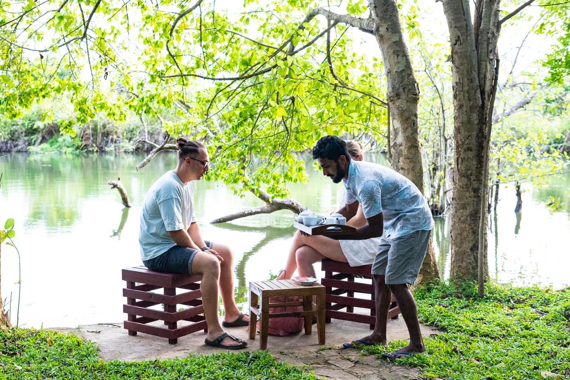 River Paradise Safari House With Cooking Class Udawalawe Exterior foto